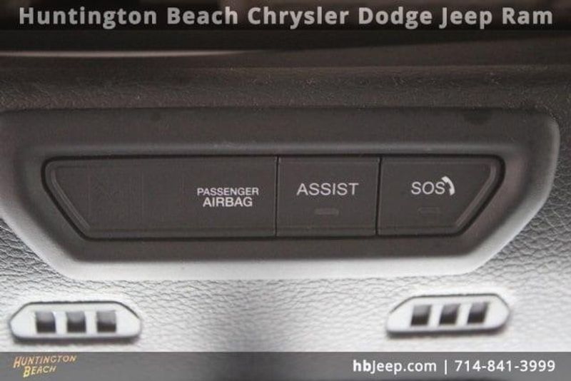 2022 Jeep Wrangler Unlimited Sport SImage 27