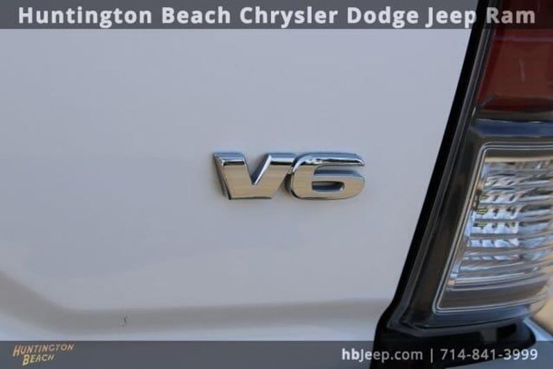 2021 Toyota Tacoma TRD Off-RoadImage 6