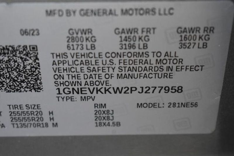 Used 2023 Chevrolet Traverse PremierImage 16