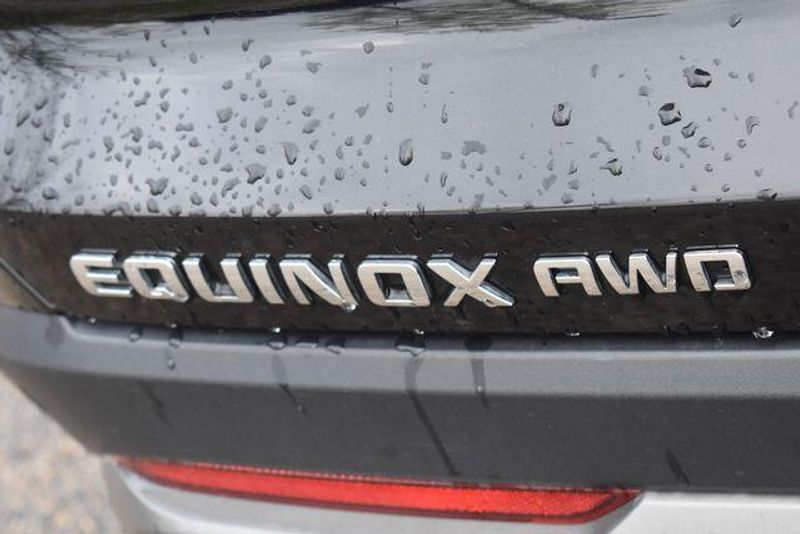 Used 2026 Chevrolet Equinox LTImage 16