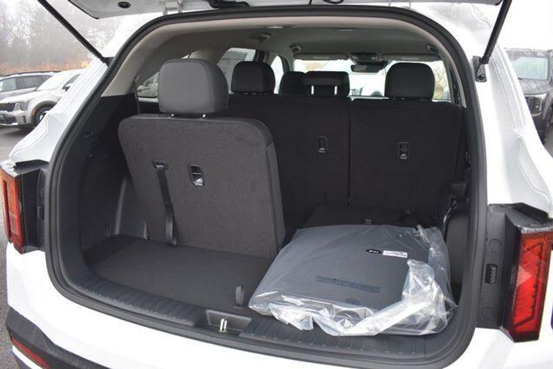 New 2026 Kia Sorento SImage 17