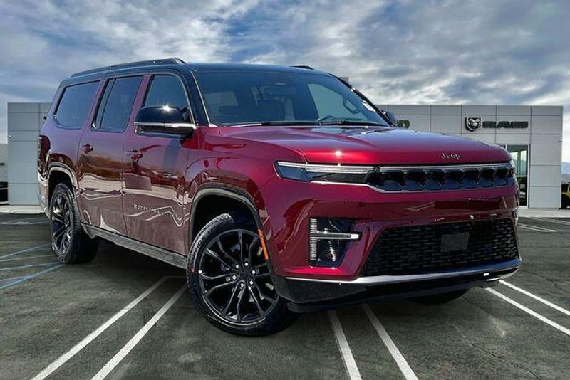 2026 Jeep Grand Wagoneer L Summit Obsidian 4x4Image 14