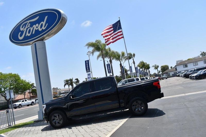 Used 2023 Ford F-150 Lightning XLTImage 22