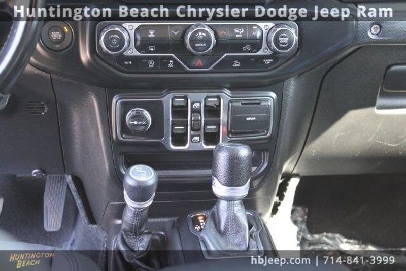 2022 Jeep Wrangler Unlimited Sport SImage 16