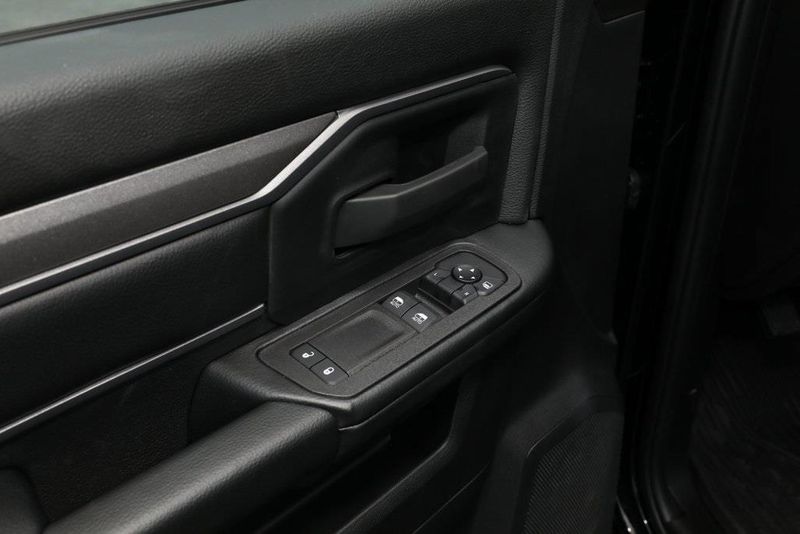 2025 RAM 2500 Tradesman Regular Cab 4x4 8