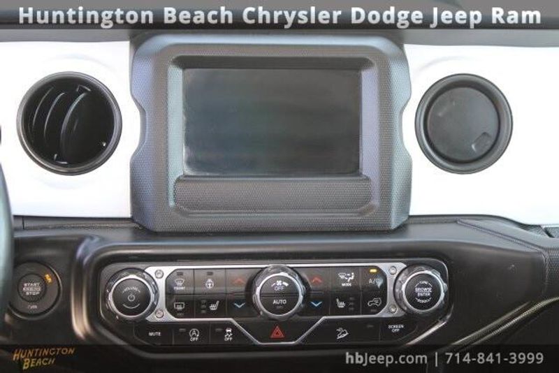 2021 Jeep Wrangler Unlimited IslanderImage 14
