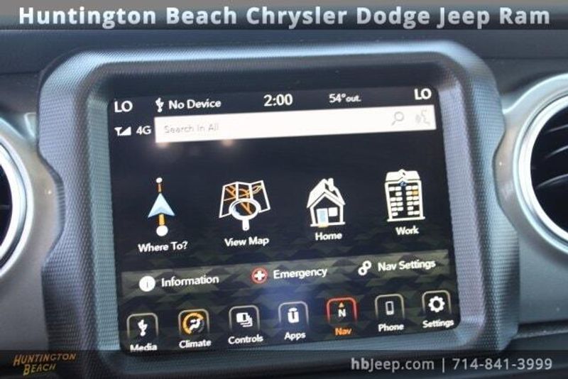 2022 Jeep Gladiator OverlandImage 35