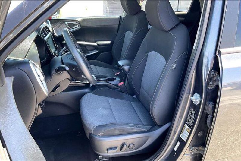 Used 2021 Kia Soul SImage 24