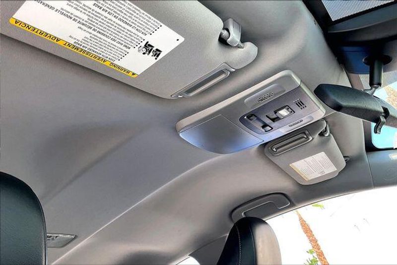 Used 2021 Toyota Camry SEImage 29