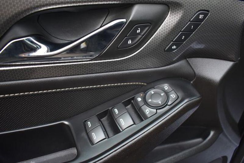 Used 2023 Chevrolet Traverse PremierImage 26