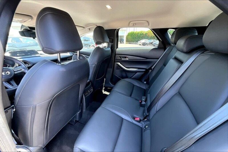 2022 Mazda CX-30 2.5 S Select PackageImage 16