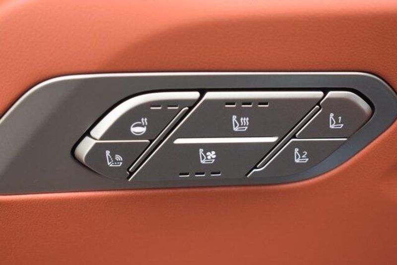 New 2027 Kia Telluride Hybrid SX PrestigeImage 24