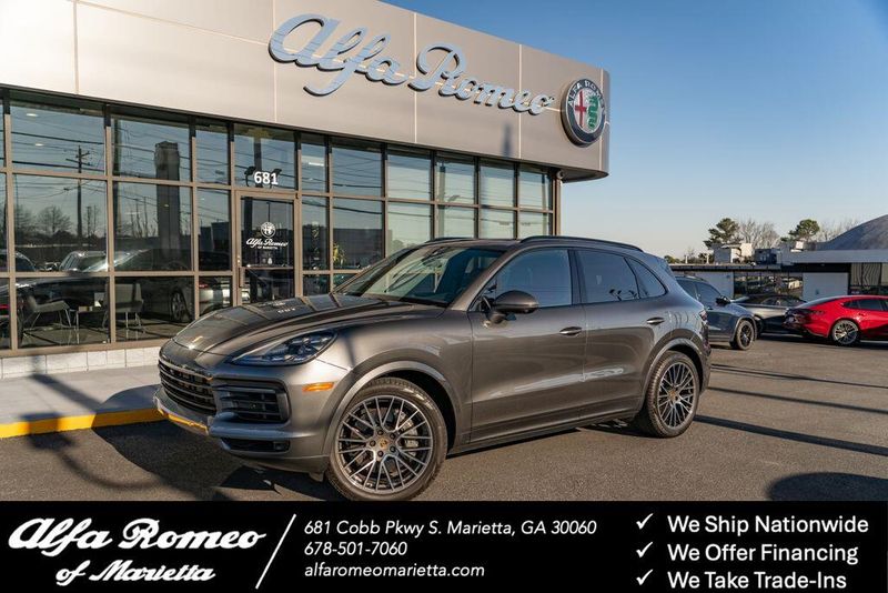 2022 Porsche Cayenne S