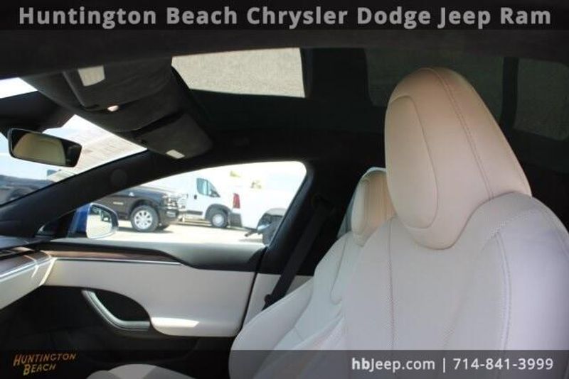 2023 Tesla Model S BaseImage 26