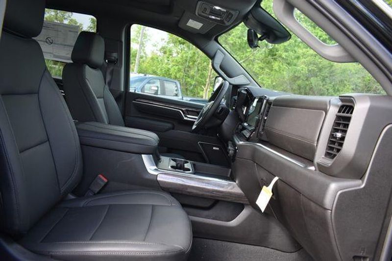 New 2026 Chevrolet Silverado 2500HD LTZImage 19
