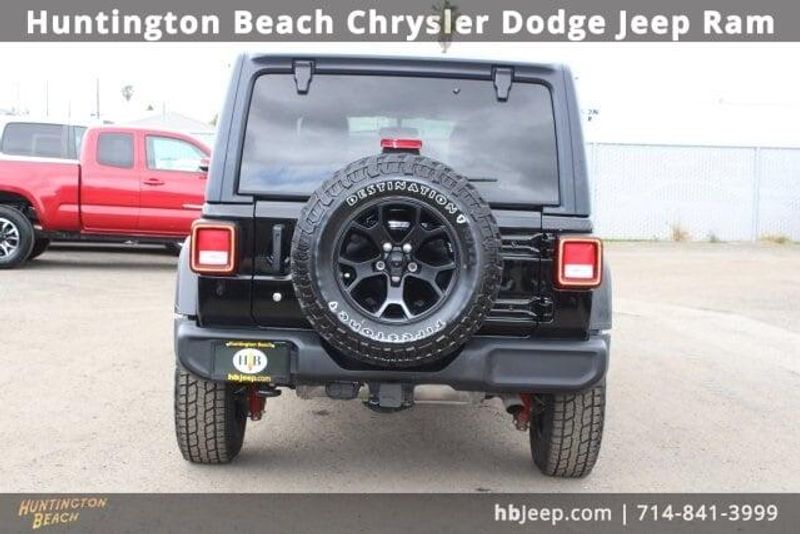 2021 Jeep Wrangler Unlimited WillysImage 4