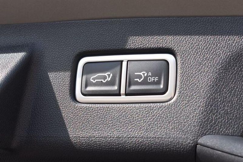 New 2026 Kia Sorento X-Line SXImage 21