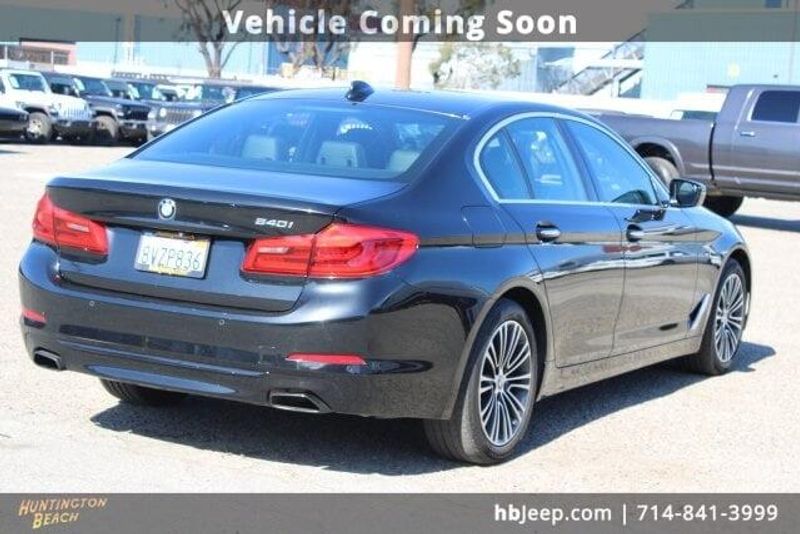 2018 BMW 5 Series 540iImage 5