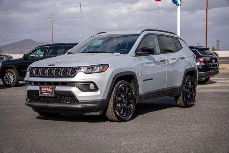 New 2026 Jeep Compass LatitudeImage 3