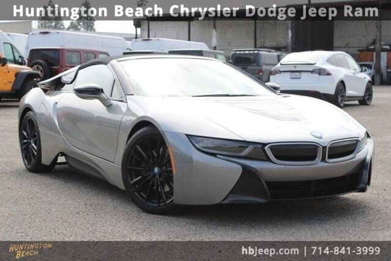 2019 BMW i8 BaseImage 1