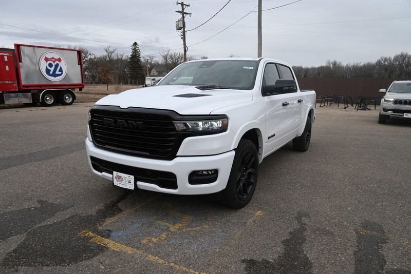 2025 RAM 1500 LaramieImage 4