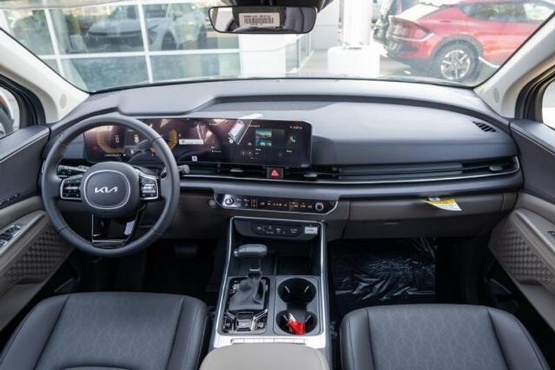 New 2026 Kia Carnival EXImage 14