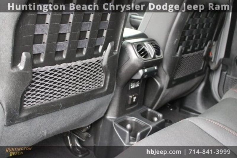 2021 Jeep Gladiator RubiconImage 39