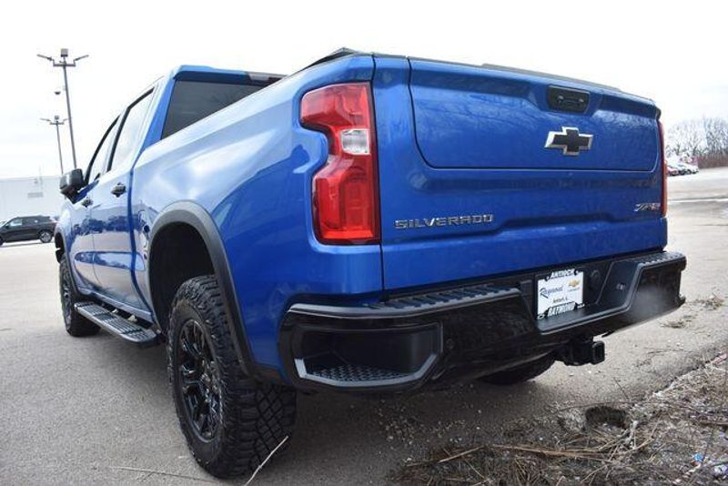 Used 2023 Chevrolet Silverado 1500 ZR2Image 5