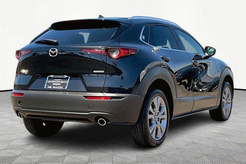 2024 Mazda CX-30 2.5 S Premium PackageImage 2