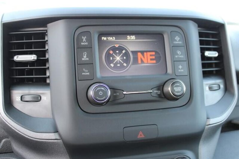 2024 RAM 2500 Tradesman Regular Cab Harbor BodyImage 27