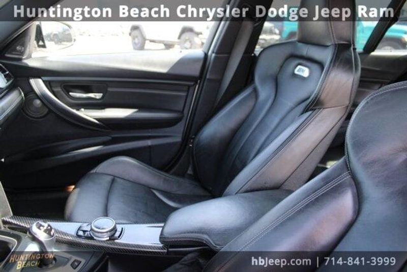 2015 BMW M3 BaseImage 31