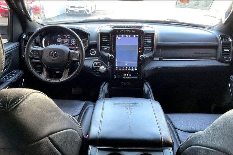 Used 2024 RAM 1500 LimitedImage 15