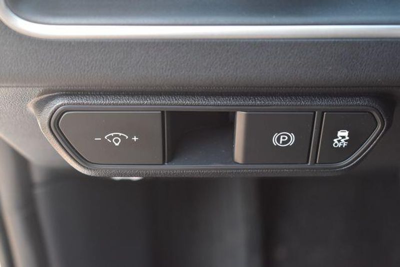 New 2026 Kia K4 LXSImage 20