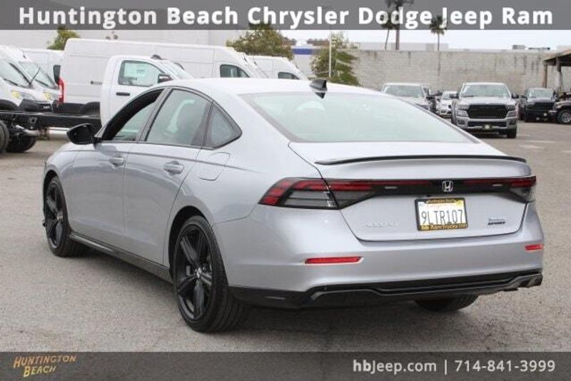 2024 Honda Accord Hybrid Sport-LImage 3