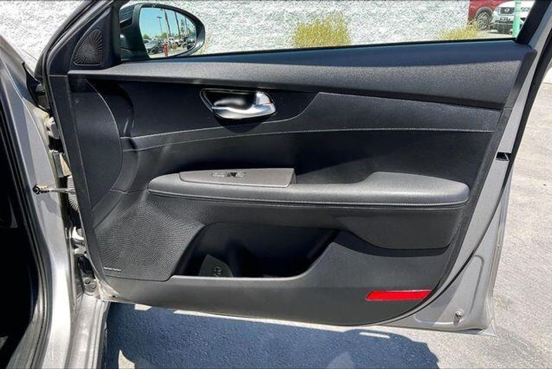 Used 2023 Kia Forte GT-LineImage 23