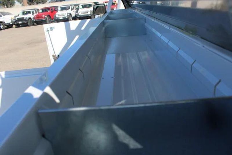 2024 RAM 2500 Tradesman Regular Cab Harbor BodyImage 8