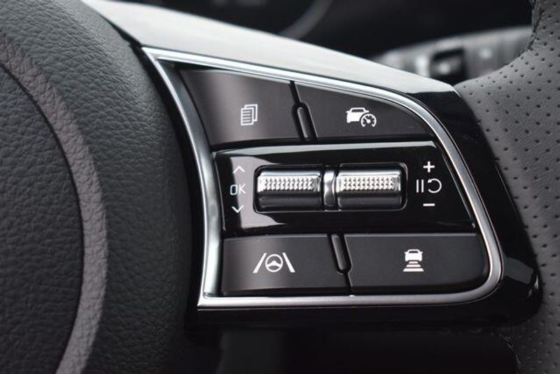 New 2026 Kia Seltos SXImage 28