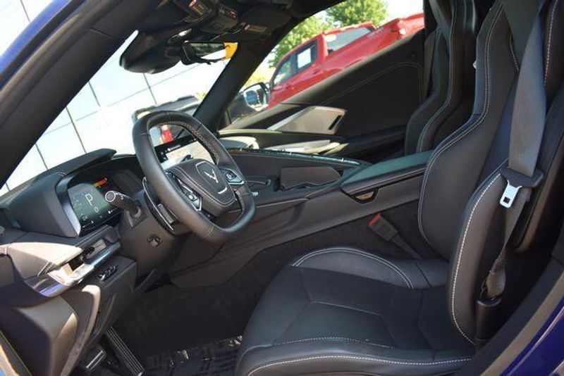 Used 2025 Chevrolet Corvette StingrayImage 24