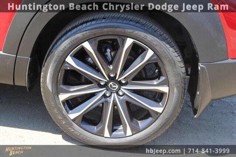 2023 Mazda CX-50 2.5 S Premium Plus PackageImage 9