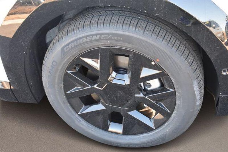 New 2026 Kia EV9 LandImage 12