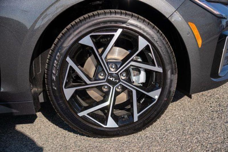 New 2026 Kia K5 EXImage 8
