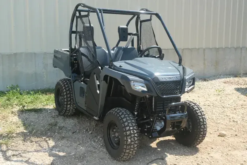 2025 HONDA PIONEER 520 SLATE GRAY 