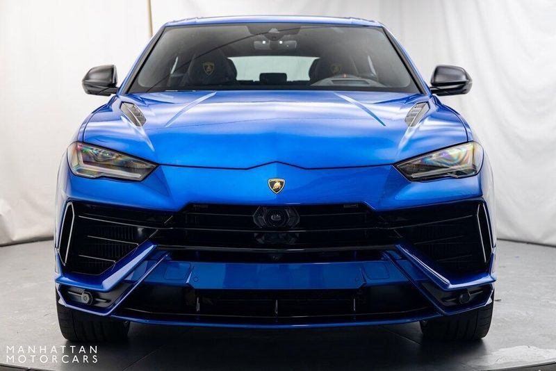 2023 Lamborghini Urus SImage 8