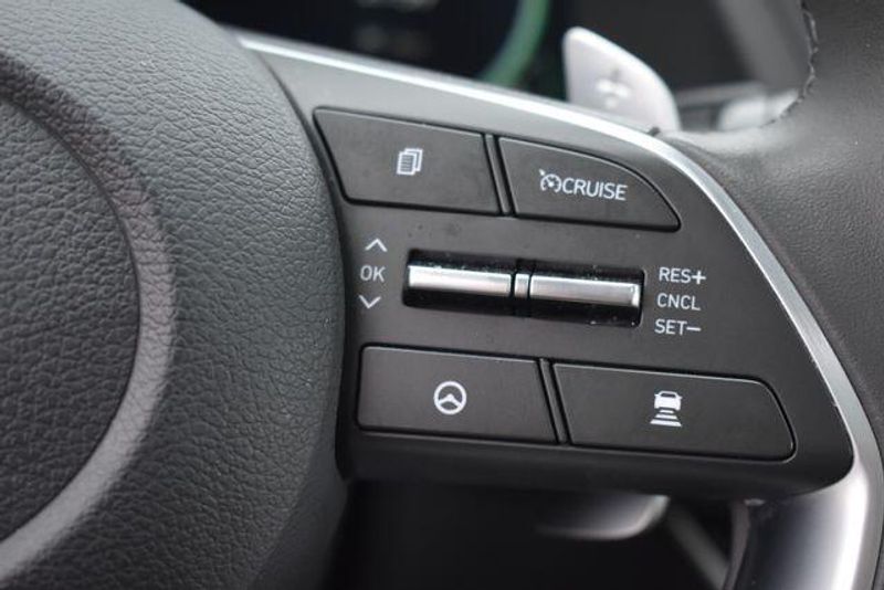 Used 2023 Hyundai Sonata Hybrid LimitedImage 31