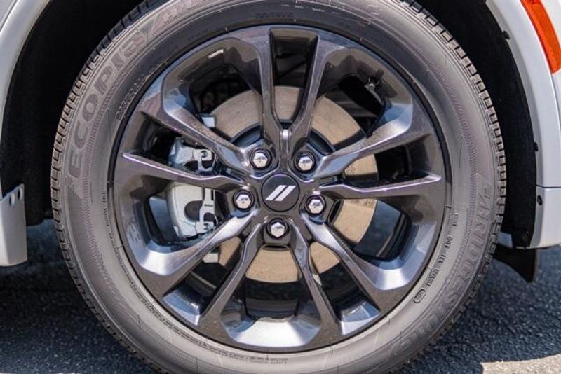 2025 Dodge Durango R/T PlusImage 9