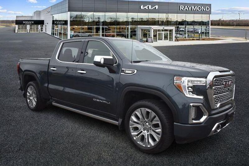 Used 2021 GMC Sierra 1500 DenaliImage 1