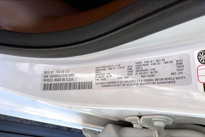 Used 2023 RAM 1500 LimitedImage 33