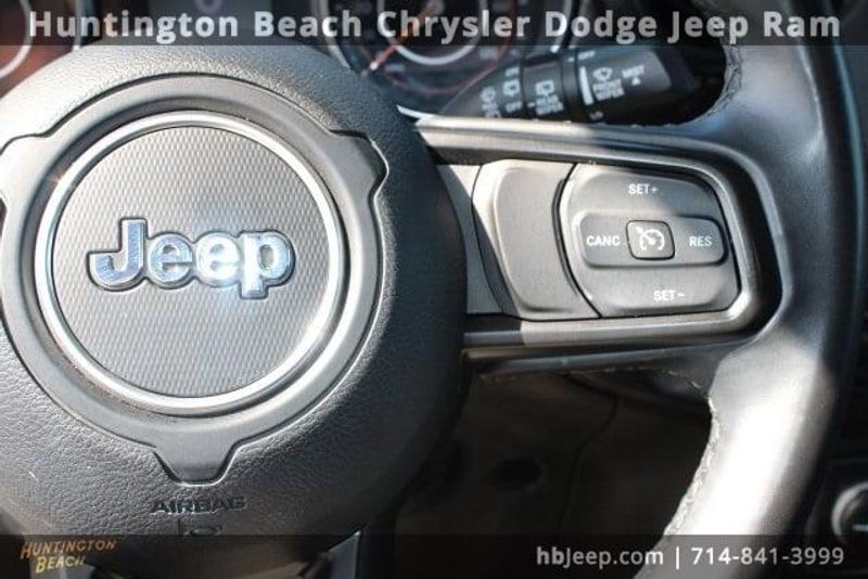 2022 Jeep Wrangler Unlimited Sport AltitudeImage 17