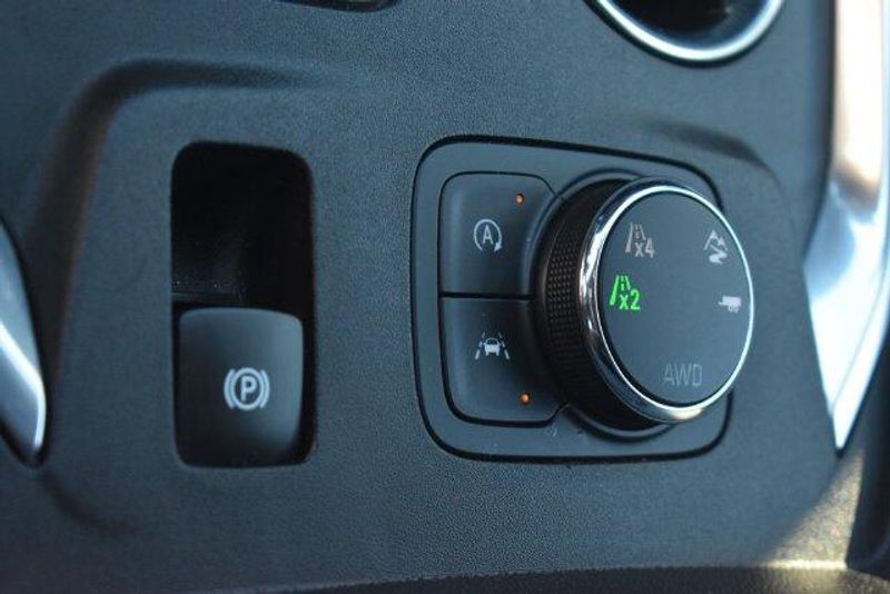 Used 2022 Chevrolet Traverse LT LeatherImage 26