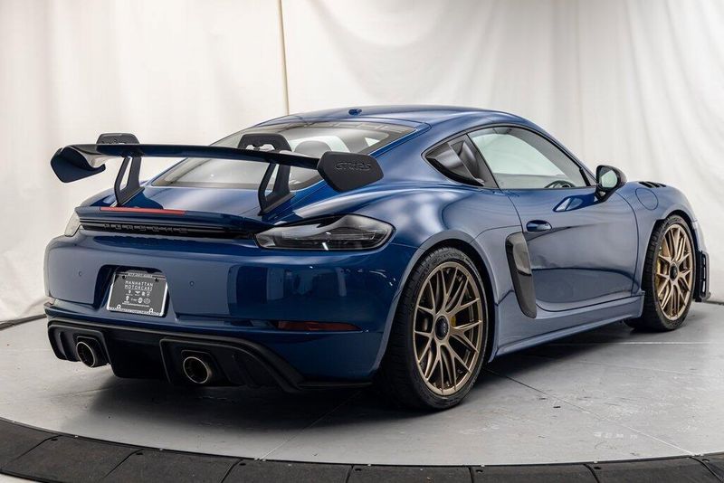 2023 Porsche 718 Cayman GT4 RSImage 5